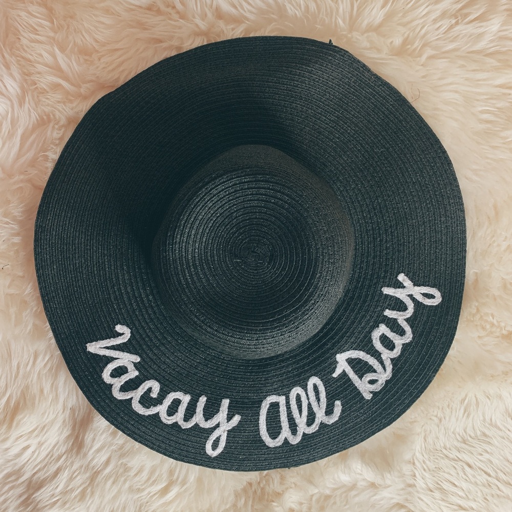 “Vacay all day” beachy floppy hat